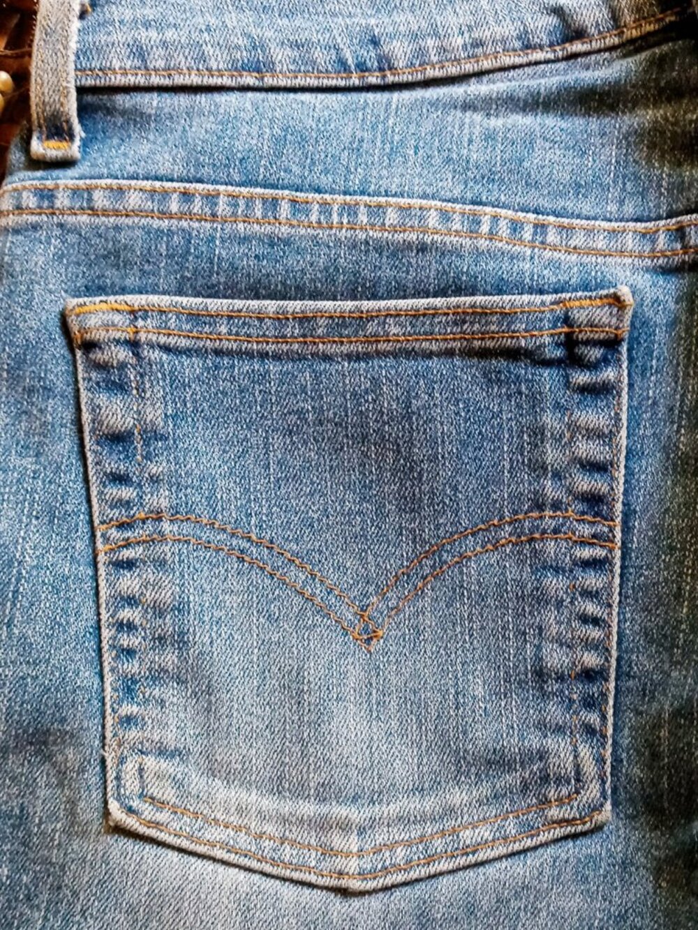 Levi Strauss & Co 515 Bootcut Jeans Women's Blue Medium Wash Stretch Denim 12M - Picture 14 of 15
